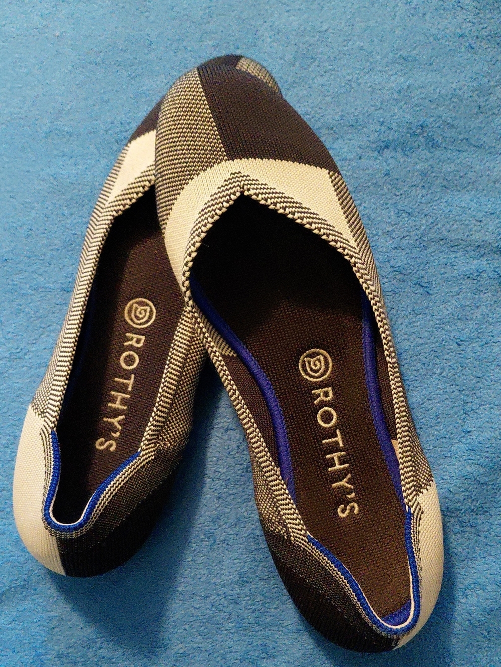 Rothy's Black and White Knit Ballet Flats with Blue Trim. Size 9.5W
